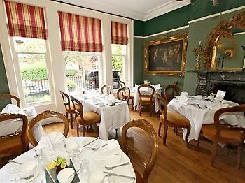 The Holme Lea Manor Apartment *