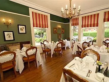 The Holme Lea Manor Apartment